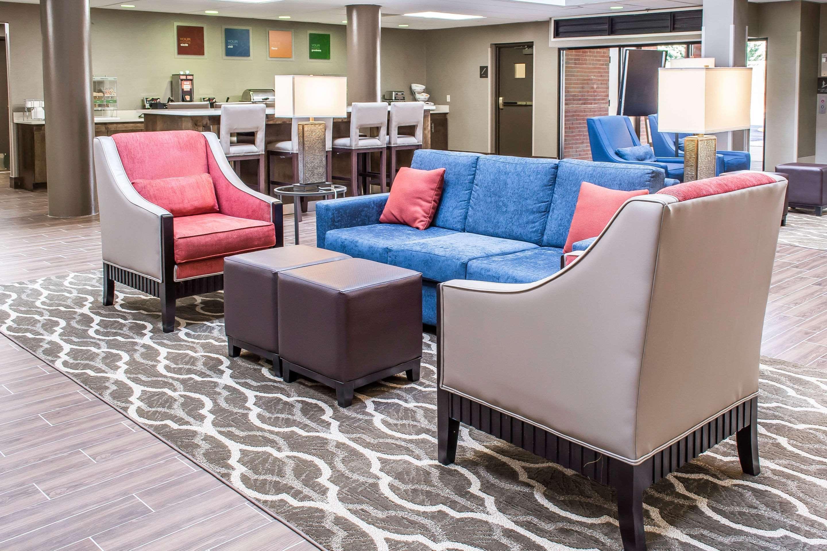 Comfort Suites Near Potomac Mills Вудбридж Экстерьер фото